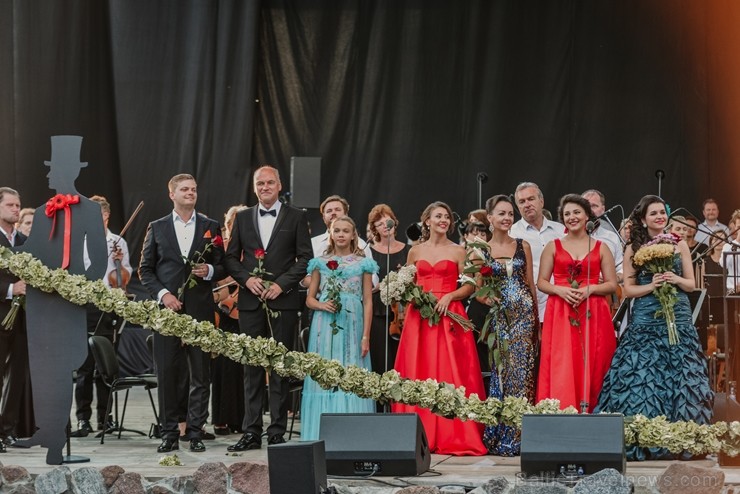 Siguldas Opermūzikas svētki unikālajā pilsdrupu estrādē pulcēja Latvijas un pasaules izcilākās opermūzikas zvaigznes 260753