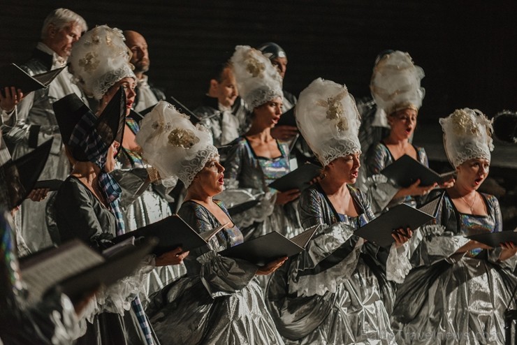 Siguldas Opermūzikas svētki unikālajā pilsdrupu estrādē pulcēja Latvijas un pasaules izcilākās opermūzikas zvaigznes