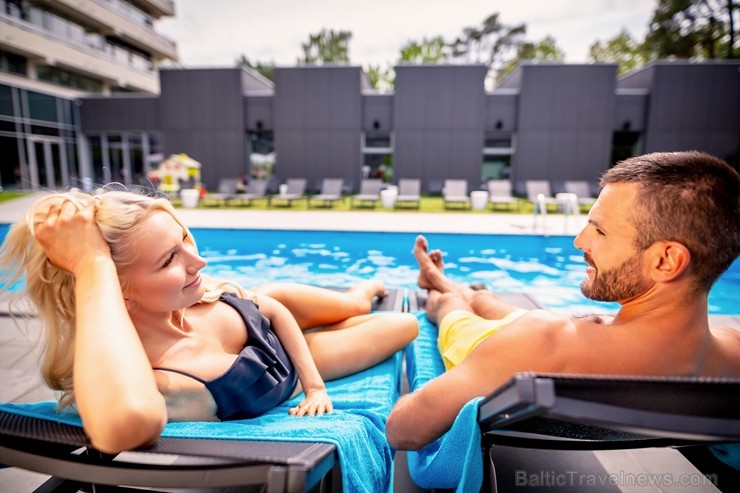 Viesnīcas Lielupe by Semarah Hotels atklātajā baseinā var baudīt vasarīgas sajūtas 261059