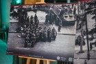 Izstādē apskatāmi fotoattēli, kas vēsta par traģiskajiem 1989. gada 9. aprīļa notikumiem, kad līdzīgi kā Baltijas valstīs Gruzijas iedzīvotāji pulcējā 4