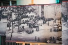Izstādē apskatāmi fotoattēli, kas vēsta par traģiskajiem 1989. gada 9. aprīļa notikumiem, kad līdzīgi kā Baltijas valstīs Gruzijas iedzīvotāji pulcējā 5