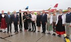 «airBaltic» godina ar 3 īpašām lidmašīnām Baltijas ceļa 30. gadadienu 67