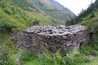 Travelnews.lv iepazīst vietu, kur cilvēki Gruzijā, senatnē saslimstot ar mēri, aiziet no ciema nomirt vientuļā vietā - Anatori 4