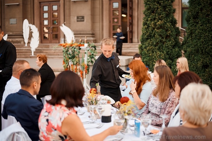 Viesnīcas Park Hotel Latgola restorāna PLAZA komanda 22.08.2019 rīkoja ekskluzīvas vakariņas neparastā vietā - Daugavpils Universitātes skvērā 263719