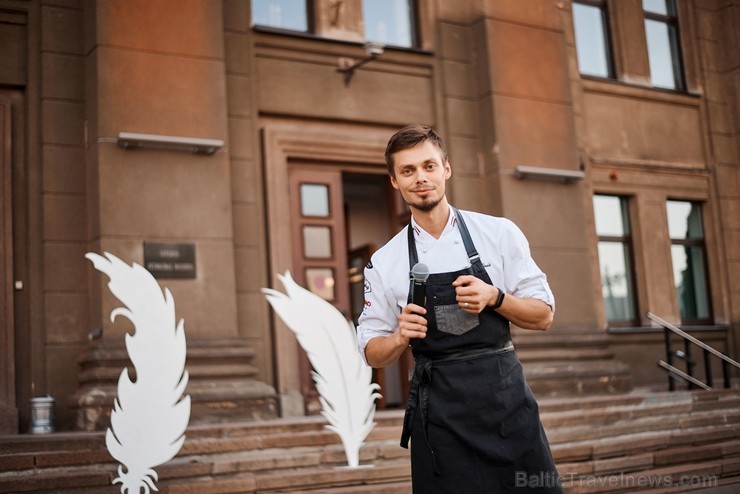 Viesnīcas Park Hotel Latgola restorāna PLAZA komanda 22.08.2019 rīkoja ekskluzīvas vakariņas neparastā vietā - Daugavpils Universitātes skvērā 263730