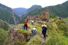Travelnews.lv apmeklē Mutso ciemu Kaukāza kalnos un iepazīst viduslaiku cietoksni.  Atbalsta: Georgia.Travel 16