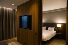 Rīgā, Dzirnavu ielā, oficiāli atvērta Latvijā pirmā un Baltijā lielākā «Marriott» tīkla viesnīcu «AC Hotel Riga» 69