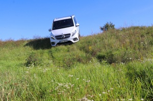 Travelnews.lv apceļo Latviju ar jauno biznesa klases mikroautobusu «Mercedes-Benz V-Klase» 15
