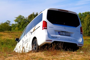 Travelnews.lv apceļo Latviju ar jauno biznesa klases mikroautobusu «Mercedes-Benz V-Klase» 16