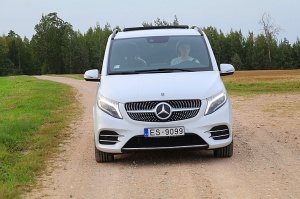 Travelnews.lv apceļo Latviju ar jauno biznesa klases mikroautobusu «Mercedes-Benz V-Klase» 49