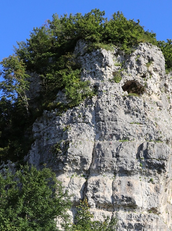 Travelnews.lv apmeklē klinšu torni Katskhi Pillar, kur 40 metru augstumā atrodas klosteris. Atbalsta: Georgia.Travel 265708