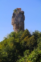 Travelnews.lv apmeklē klinšu torni Katskhi Pillar, kur 40 metru augstumā atrodas klosteris. Atbalsta: Georgia.Travel 8
