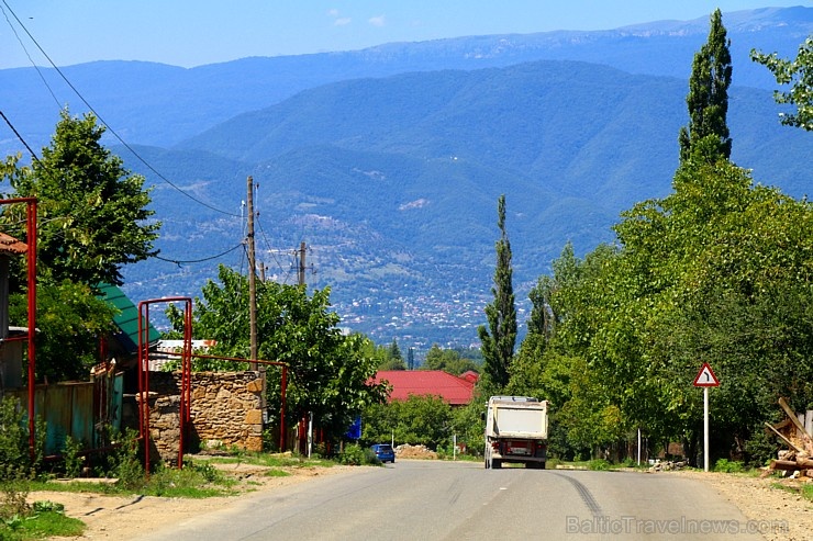 Travelnews.lv piefiksē fotomirkļus ceļā no Gori uz Kutaisi. Atbalsta: Georgia.Travel 265815