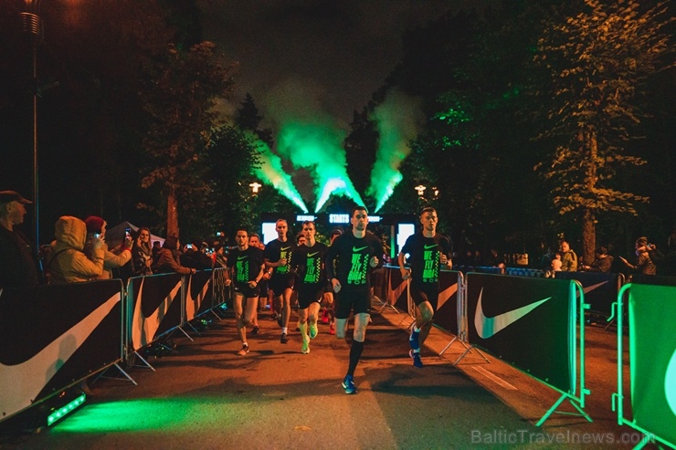 Mežaparkā jau devīto reizi norisinājās septembra lielākais aktīvā dzīvesveida pasākums galvaspilsētā - We Run Riga 266108