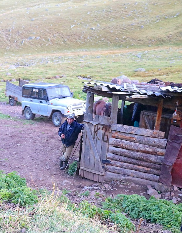 Travelnews.lv ar apvidus spēkratu «UAZ» dodas Kaukāza kalnu bezceļos. Atbalsta: Magtur 266665