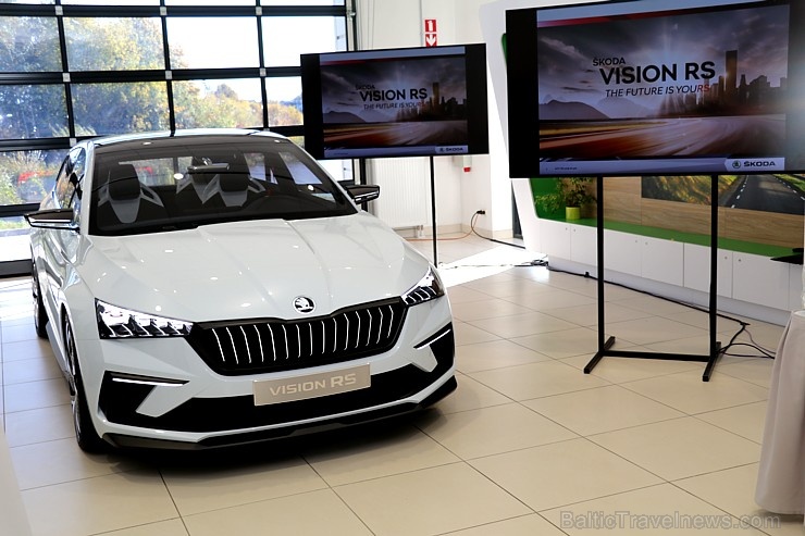 «Green Motors» divas dienas publikai prezentē jaunā koncepta auto «Škoda Vision RS» 266998