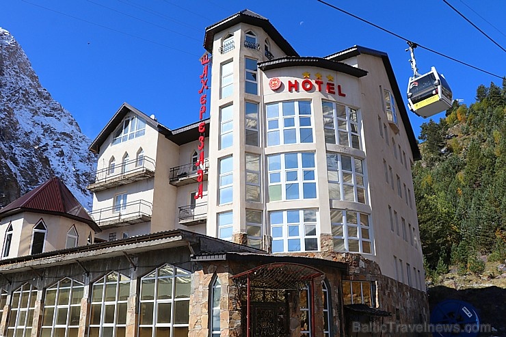 Travelnews.lv nakšņo viesnīcā «Hotel Shaherezada» Elbrusa piekājē. Atbalsta: Magtur 268044