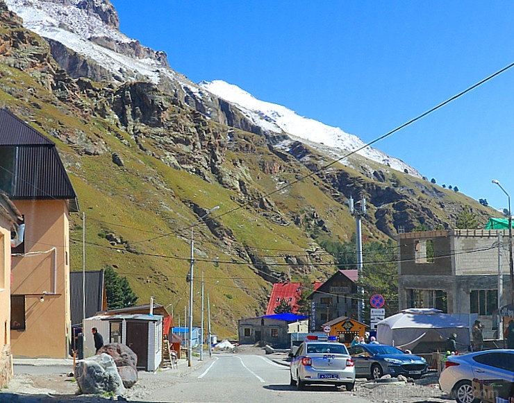 Travelnews.lv ceļo ar auto no Terskola Elbrusa piekājē uz Miņeraļnije Vodi. Atbalsta: Magtur 268226
