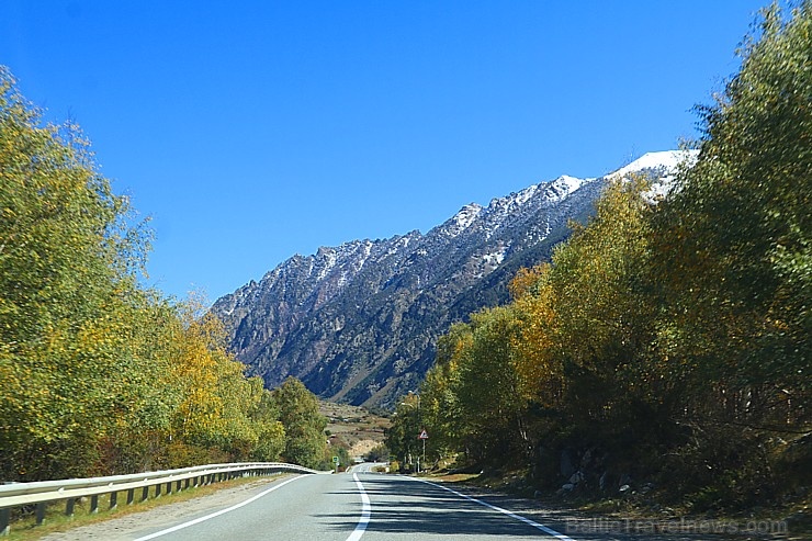 Travelnews.lv ceļo ar auto no Terskola Elbrusa piekājē uz Miņeraļnije Vodi. Atbalsta: Magtur 268241