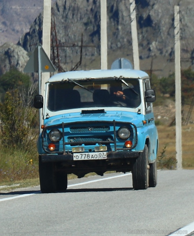 Travelnews.lv ceļo ar auto no Terskola Elbrusa piekājē uz Miņeraļnije Vodi. Atbalsta: Magtur 268251