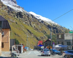 Travelnews.lv ceļo ar auto no Terskola Elbrusa piekājē uz Miņeraļnije Vodi. Atbalsta: Magtur 2