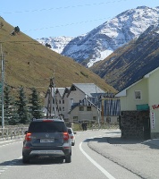 Travelnews.lv ceļo ar auto no Terskola Elbrusa piekājē uz Miņeraļnije Vodi. Atbalsta: Magtur 5