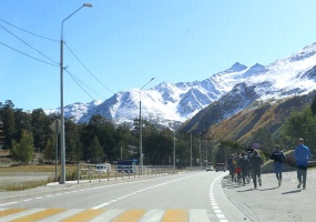 Travelnews.lv ceļo ar auto no Terskola Elbrusa piekājē uz Miņeraļnije Vodi. Atbalsta: Magtur 6