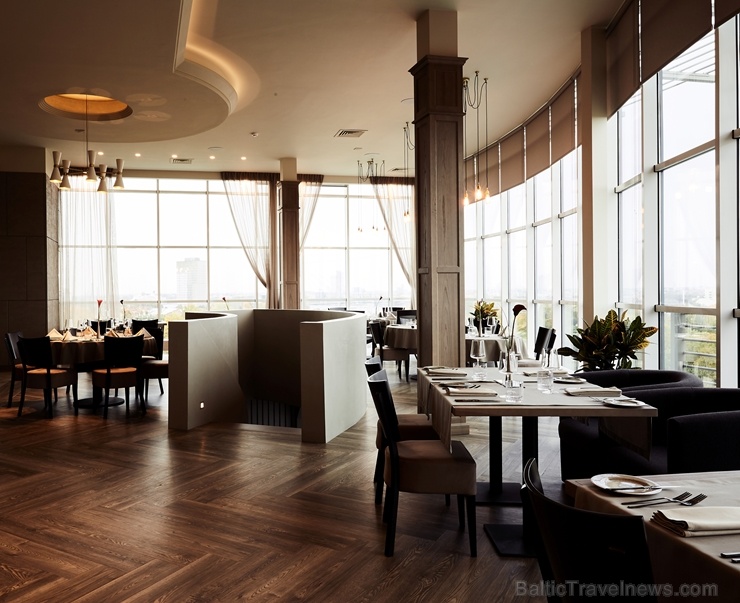 Bellevue Park Hotel Riga aicina ikvienu izbaudīt īpašo rudens nedēļas piedāvājumu 11.stāva panorāmas restorānā Le Sommet 268419