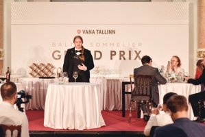 Rīgā norisinājās Baltijas labāko vīnziņu konkurss Vana Tallinn Grand Prix 2019, kurā par labākā vīnziņa un labākā jaunā vīnziņa titulu cīnījās pretend 10