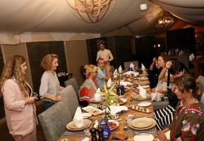Travelnews.lv izbauda 5 zvaigžņu viesnīcas «Kingfisher Lodge» vakariņas un brokastis. Atbalsta: VisitSharjah.com un Novatours.lv 4