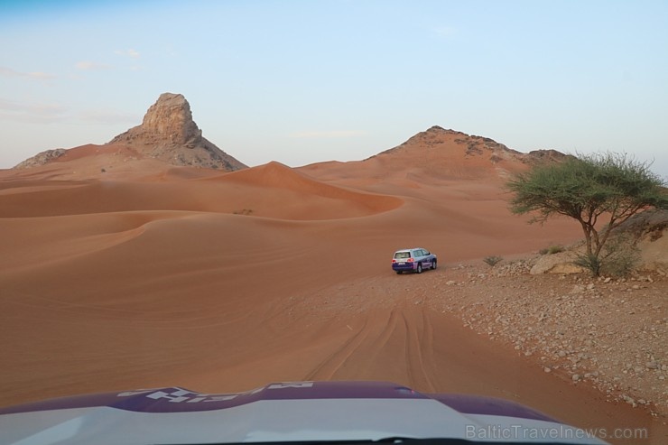 Travelnews.lv iepazīst Šārdžas emirāta tuksneša dzīvi izbraucienā ar apvidus spēkratu, Atbalsta: VisitSharjah.com un Novatours.lv 270798