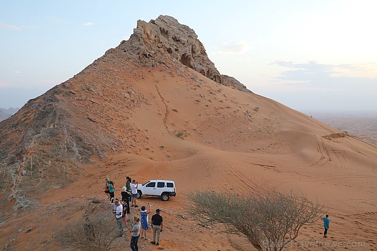 Travelnews.lv iepazīst Šārdžas emirāta tuksneša dzīvi izbraucienā ar apvidus spēkratu, Atbalsta: VisitSharjah.com un Novatours.lv 270809