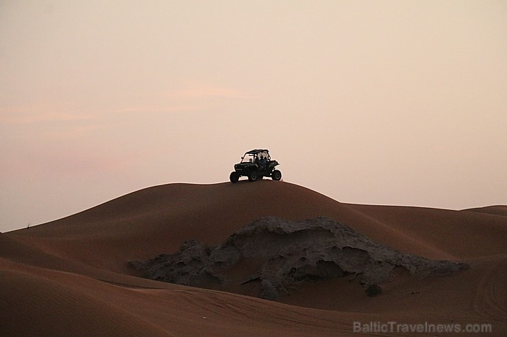 Travelnews.lv iepazīst Šārdžas emirāta tuksneša dzīvi izbraucienā ar apvidus spēkratu, Atbalsta: VisitSharjah.com un Novatours.lv 270837