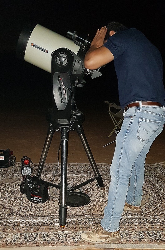 Travelnews.lv izbauda tuksnesī nakts vakariņas un zvaigznes teleskopā. Atbalsta: VisitSharjah.com un Novatours.lv 271087