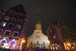 Gaismas festivāls «Staro Rīga» pārsteidz ar ceturtajai dimensijai veltītiem mākslas objektiem 35