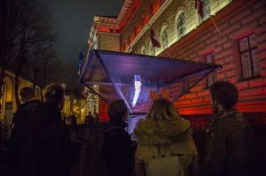 Gaismas festivāls «Staro Rīga» pārsteidz ar ceturtajai dimensijai veltītiem mākslas objektiem 39