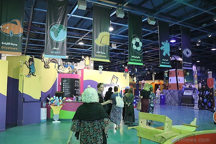 Travelnews.lv iepazīst profesiju laboratoriju bērniem «Sharjah Discovery Centre». Atbalsta: VisitSharjah.com un Novatours.lv 271597