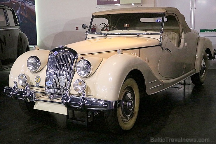 Travelnews.lv apmeklē automobiļu muzeju «Sharjah Classic Cars Museum». Atbalsta: VisitSharjah.com un Novatours.lv 271639