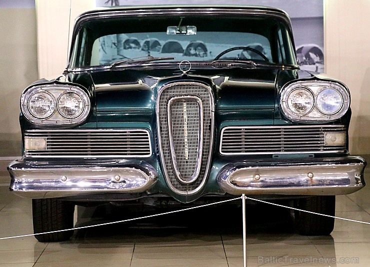 Travelnews.lv apmeklē automobiļu muzeju «Sharjah Classic Cars Museum». Atbalsta: VisitSharjah.com un Novatours.lv 271645
