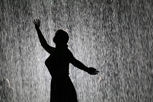 Travelnews.lv izbauda vienreizēju «Sharjah Rain Room» lietus burvību. Atbalsta: VisitSharjah.com un Novatours.lv 1