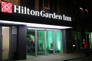 Ar grandiozu balli 28.11.2019 atklāj viesnīcu «Hilton Garden Inn Riga Old Town» Vecrīgā 1