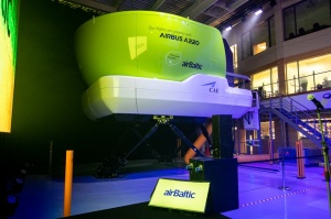 Šis ir pirmais jaunais lidojumu simulators, ko jebkad iegādājies kāds Latvijas uzņēmums, kā arī jaunākais šāda veida simulators pasaulē 7