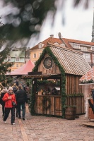 Vecrīgas Ziemassvētku tirdziņš pulcē gan vietējos rīdziniekus, gan pilsētas viesus 11