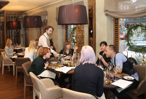 Daži fotomirkļi no Rīgas restorāna «Ikos Olivia» 7