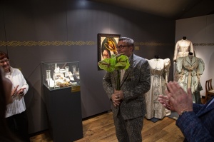 Daugavpils marka Rotko mākslas centrā var iepazīties ar 100 autentiskiem Jūgendstila tērpiem, ko darinājuši dizaineri, drēbnieki un izšūšanas meistari 13