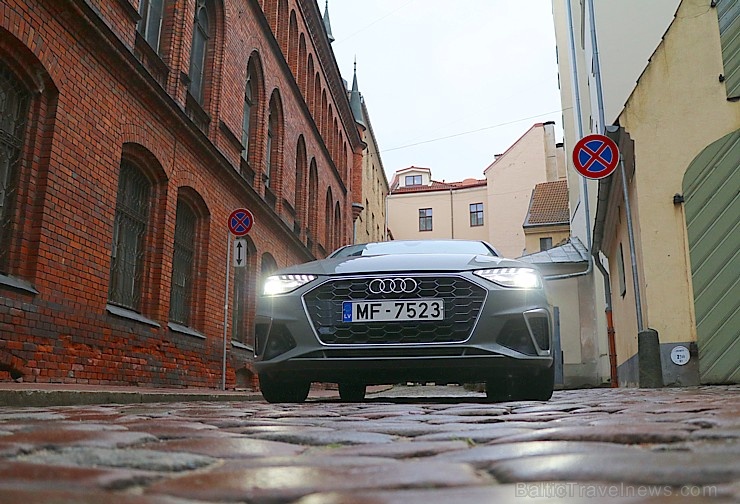 Travelnews.lv apceļo Latviju ar jauno «Audi A4 40 TFSI» 273861