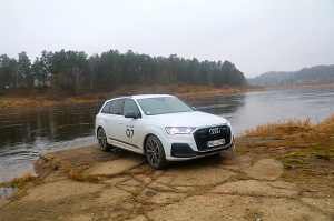 Travelnews.lv apceļo Krāslavas novadu Latgalē ar «Audi Q7 50 TDI» 6