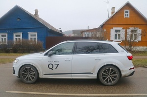 Travelnews.lv apceļo Krāslavas novadu Latgalē ar «Audi Q7 50 TDI» 10