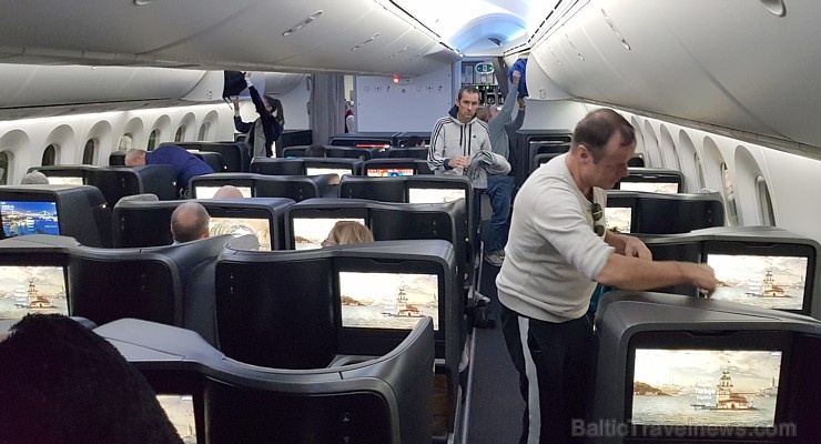 Travelnews.lv lido biznesa klasē ar «Turkish Airlines» no Rīgas uz Denpasaru caur Stambulu. Foto: ar Samsung Galaxy Note8 274599