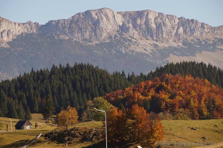 Rumānijas kalni ar vareniem dabas skatiem valdzina ikvienu ceļotāju 274830